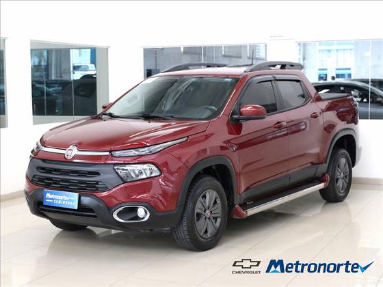 FIAT TORO 1.8 16V EVO FLEX FREEDOM AT6 FIAT TORO 1.8 16V EVO FLEX FREEDOM AT6